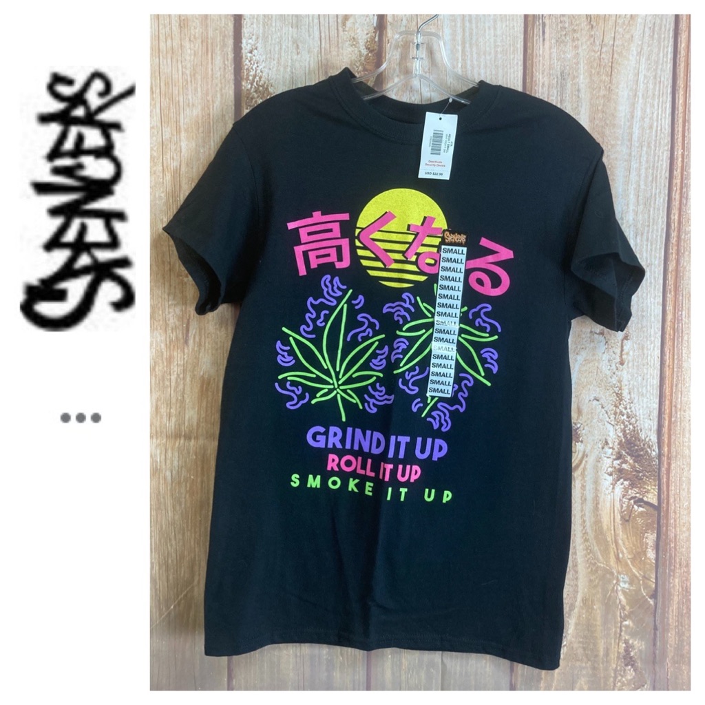 Spencer’s White High Tee Size Small